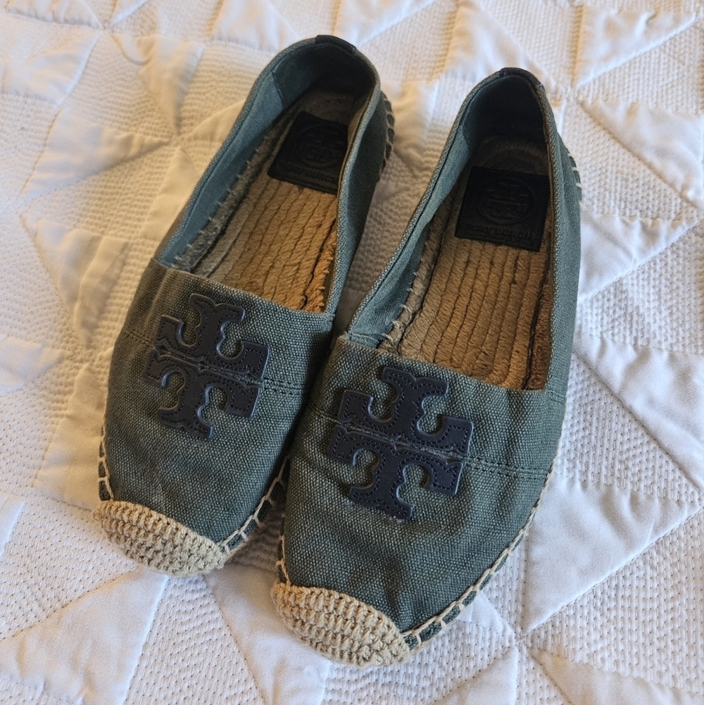 Tory Burch Weston Green Espadrille Flats with Canvas Top & Logo, Size 5.5